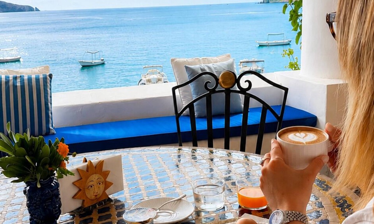Panarea Hotel | Hotel Lisca Bianca