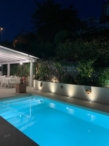 Joppolo Hotel | HOTEL MERCURIO SUL MARE - Fish restaurant and private beach