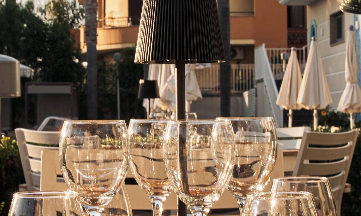 Marina di Varcaturo Hotel | Hotel Première Pool & Resort