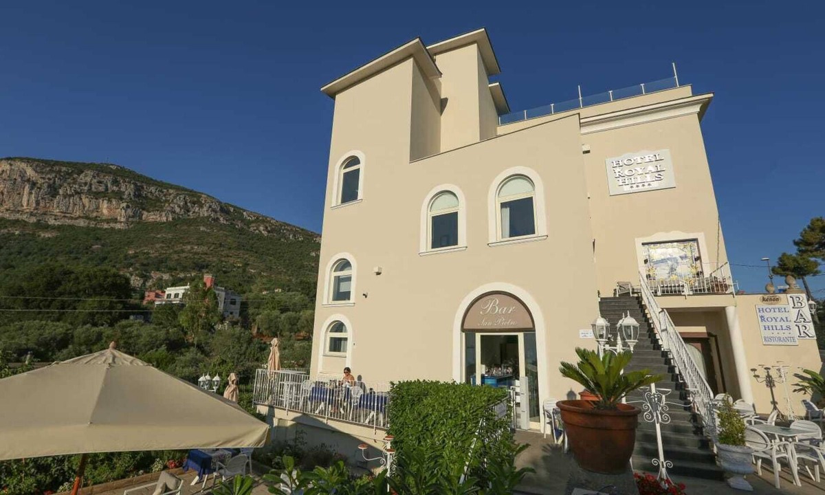 San Pietro Hotel | Hotel Royal Hills
