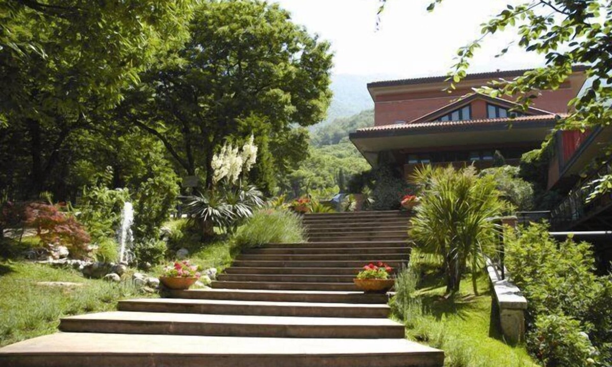 Serino Hotel | Hotel Serino