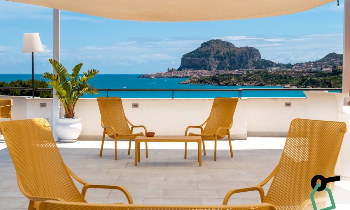 Mazzaforno Hotel | Hotiday Cefalù Mazzaforno