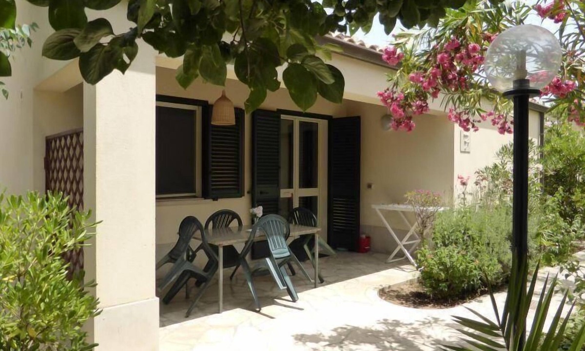 Marina di Modica House | House in Marina Di Modica with Private Parking