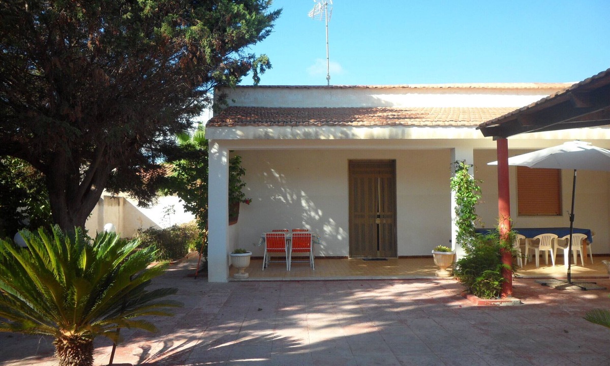 Mazara del Vallo Villa | House/Villa 100mt. from the sea-Near the sea -CONDITIONAL AIR CONDITIONING