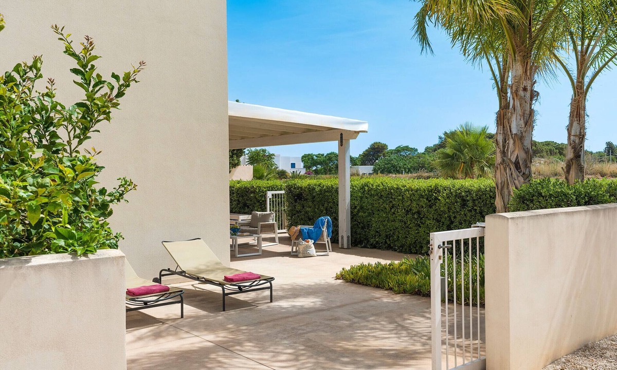 San Vito Lo Capo Apartment | House with terrace, 80 metres from beach of San Vito lo Capo, Sicily