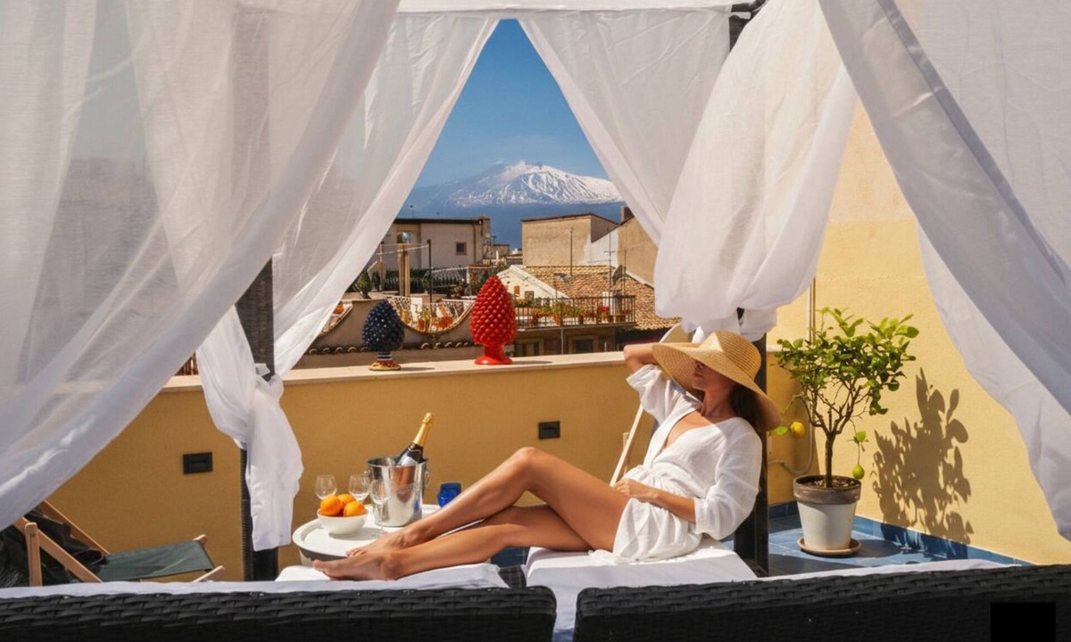 Taormina City Centre Villa | In the Historic Heart of Taormina