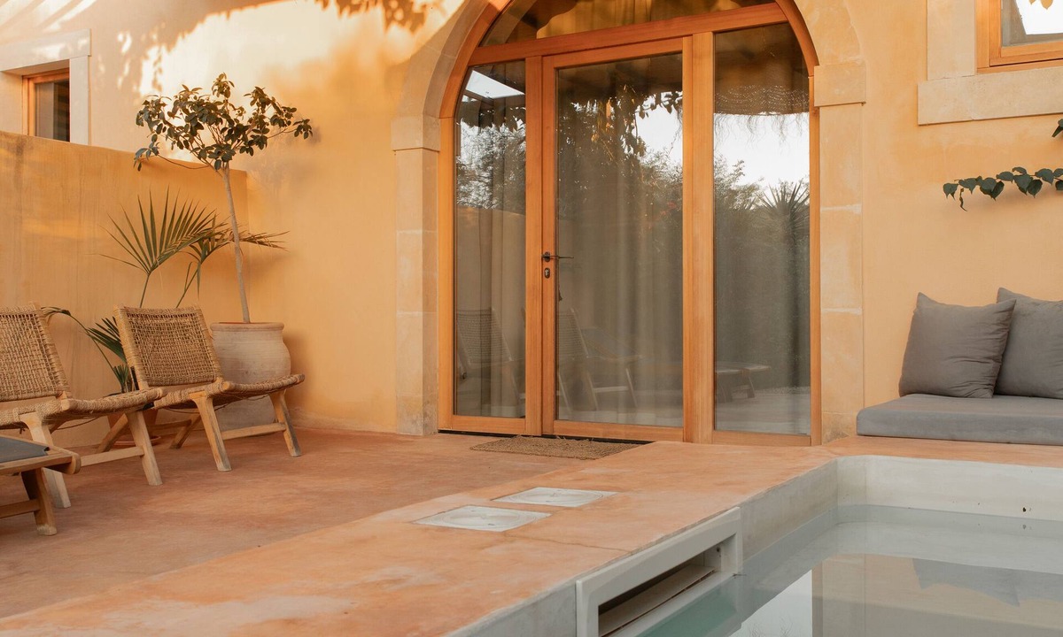 Avola House | IUTA Glamping & Farm