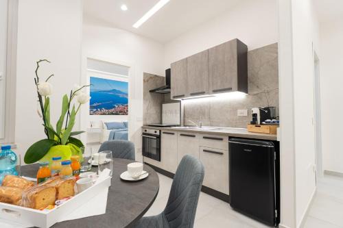 Castellammare di Stabia Bed & Breakfast | L'Attimo Bed and Breakfast