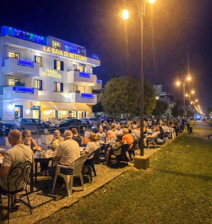 Venetico Marina Apartment | LA BAIA DI NETTUNO Il Gatto e La Volpe