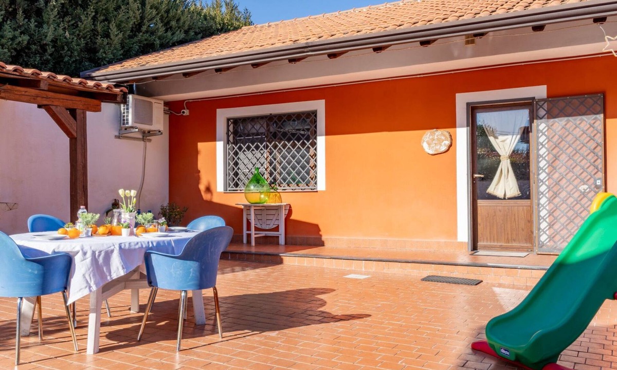 Blandano Apartment | La casa di Gio by Interhome
