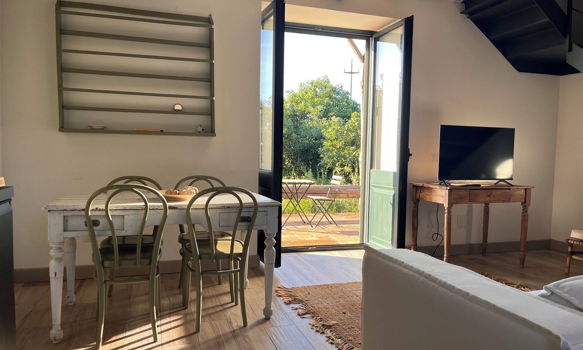 Archi House | La Casetta - One Bedroom House, Sleeps 4