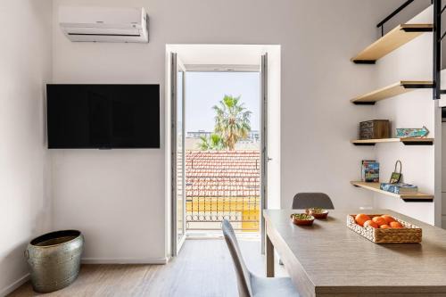 Castellammare Apartment | La Casetta Valverde By DomuSicily