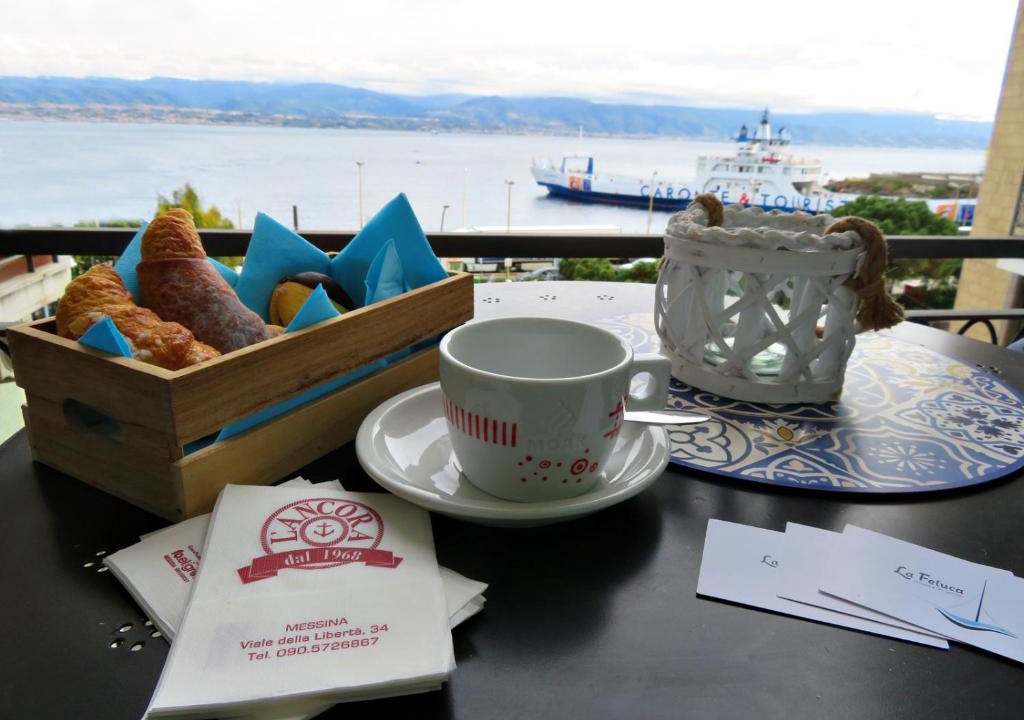 Province of Messina House | La Feluca Rooms & Breakfast