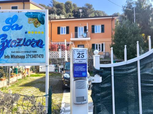 Pugliola Villa | La Graziosa in Villa wifi parcheggio gratuito self check-in zona Lerici Guercio