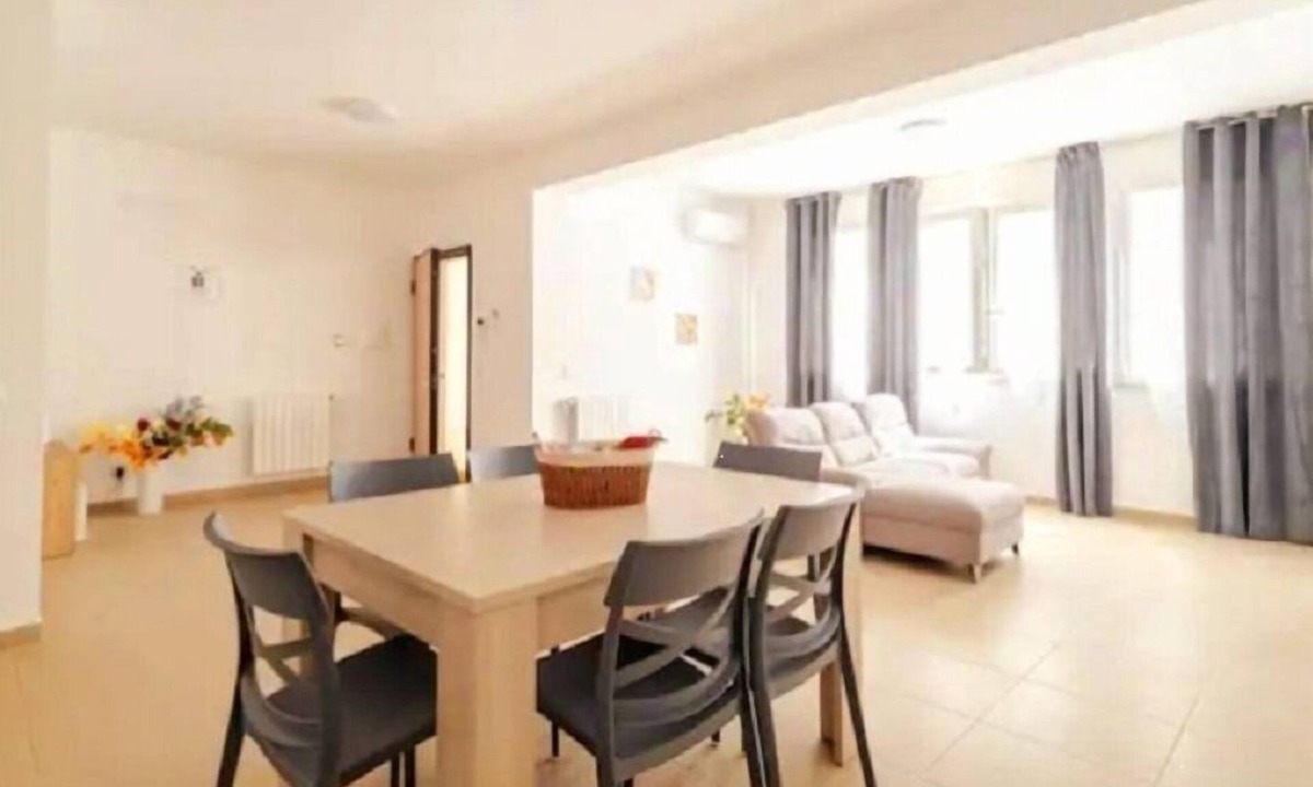 Terrasini Apartment | LA MACINA near the sea in the heart of Terrasini.