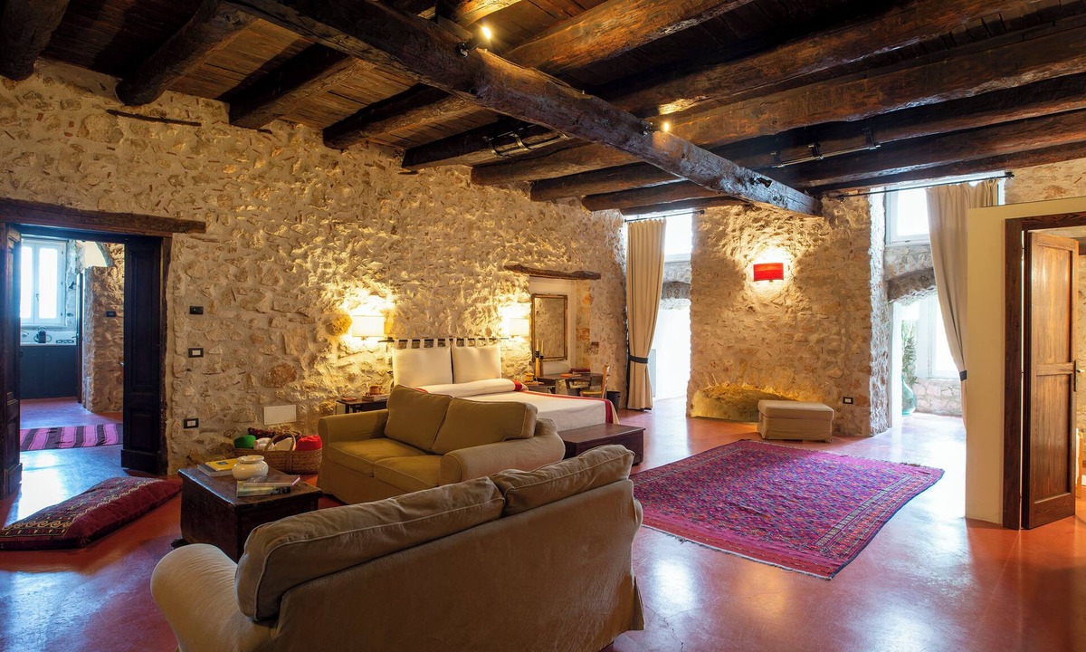 Teggiano Other | La Romantica Castello Macchiaroli, the magic of a medieval castle