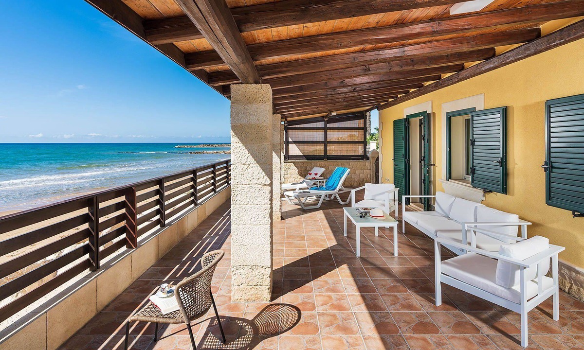 Donnalucata Villa | La Rosa dei Venti beach front - My Rental Homes