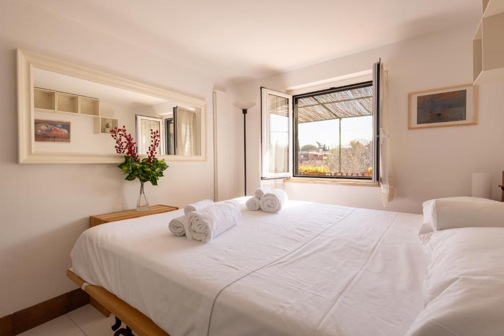 Quartiere XXXI Giuliano Dalmata Apartment | La Terrazza Sui Tigli EUR Metro Laurentina