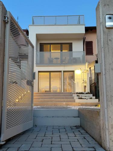 Luino Villa | Lakeview