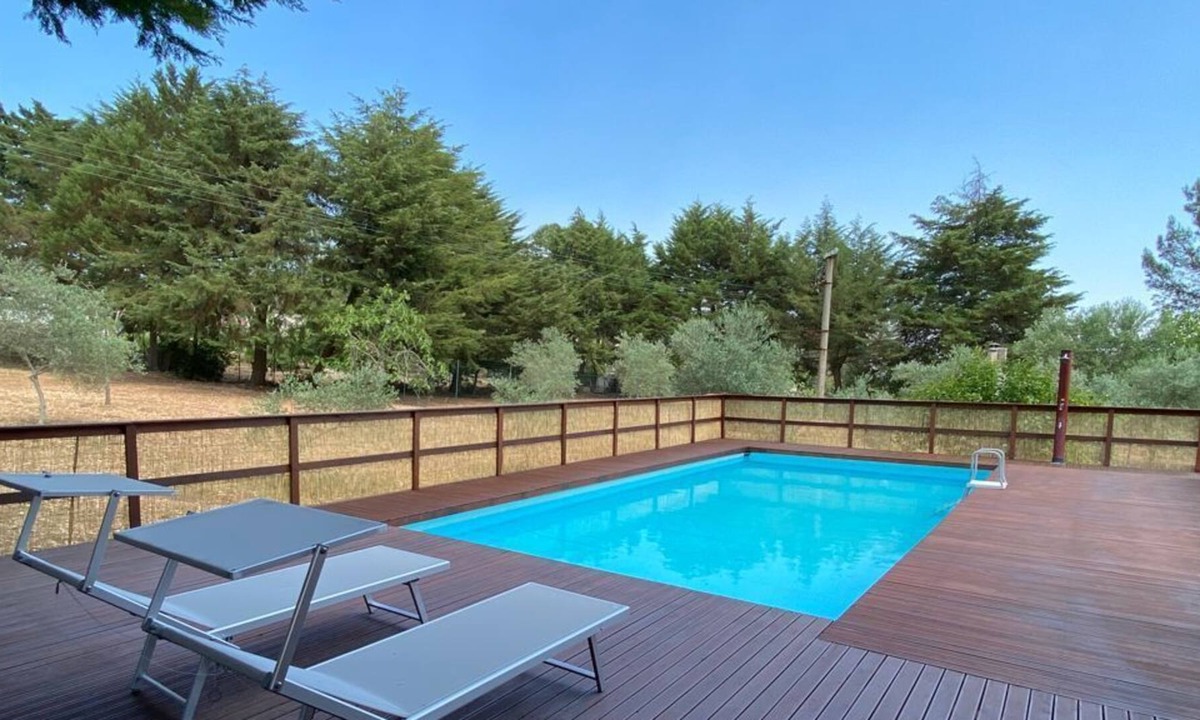 Noto Villa | "Laura's Cottage" with pool, parking and wi.fi