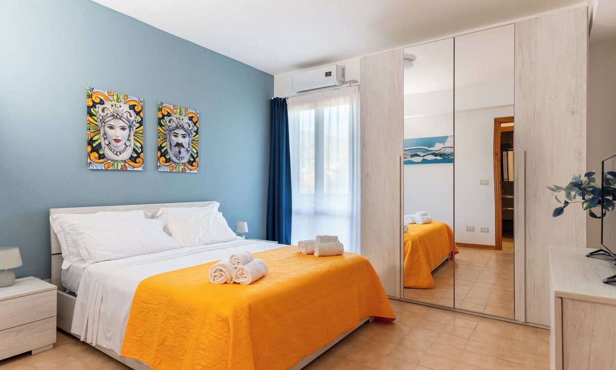 Roccalumera Apartment | LE CASETTE DI FLAVIA - Trinacria (Near Taormina. 100 mt from sea and highway