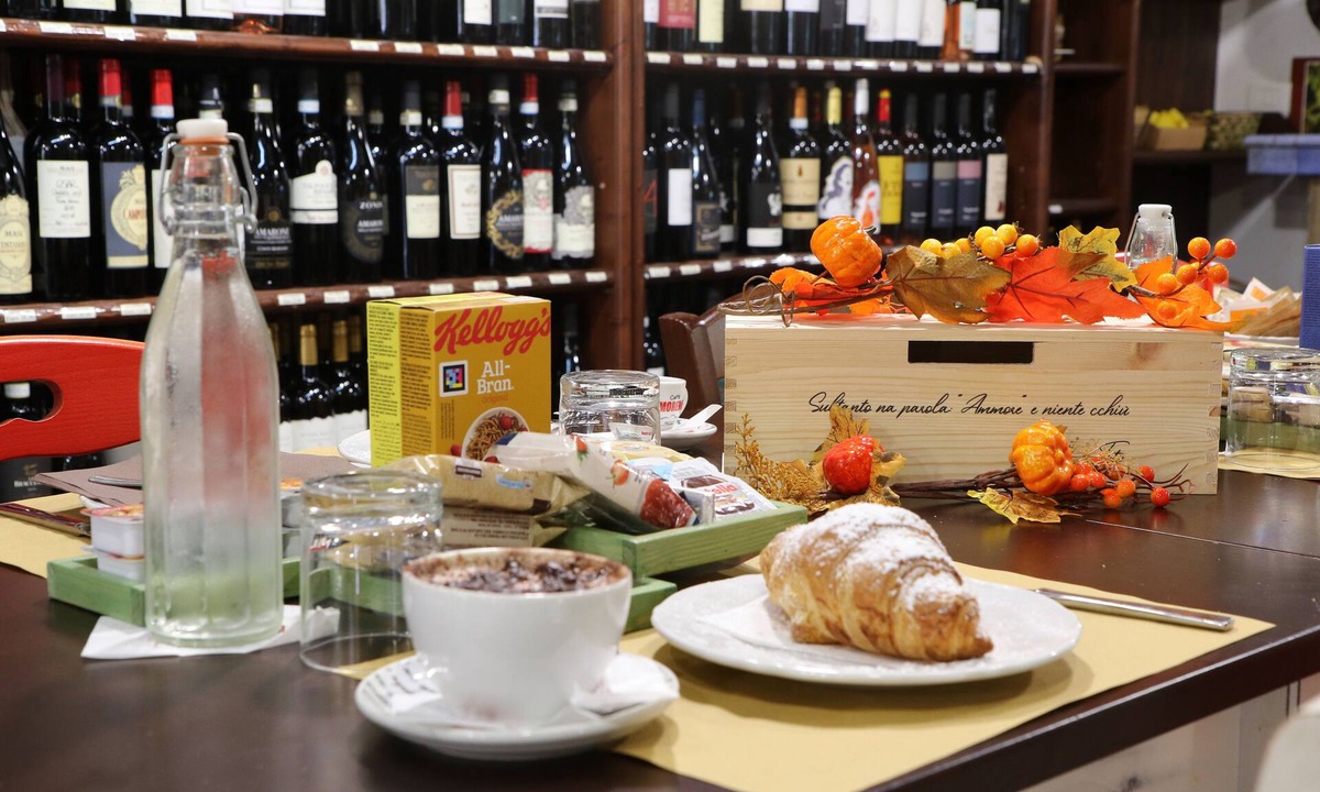 Nocera Superiore Bed & Breakfast | Le stanze di Vino Rosso