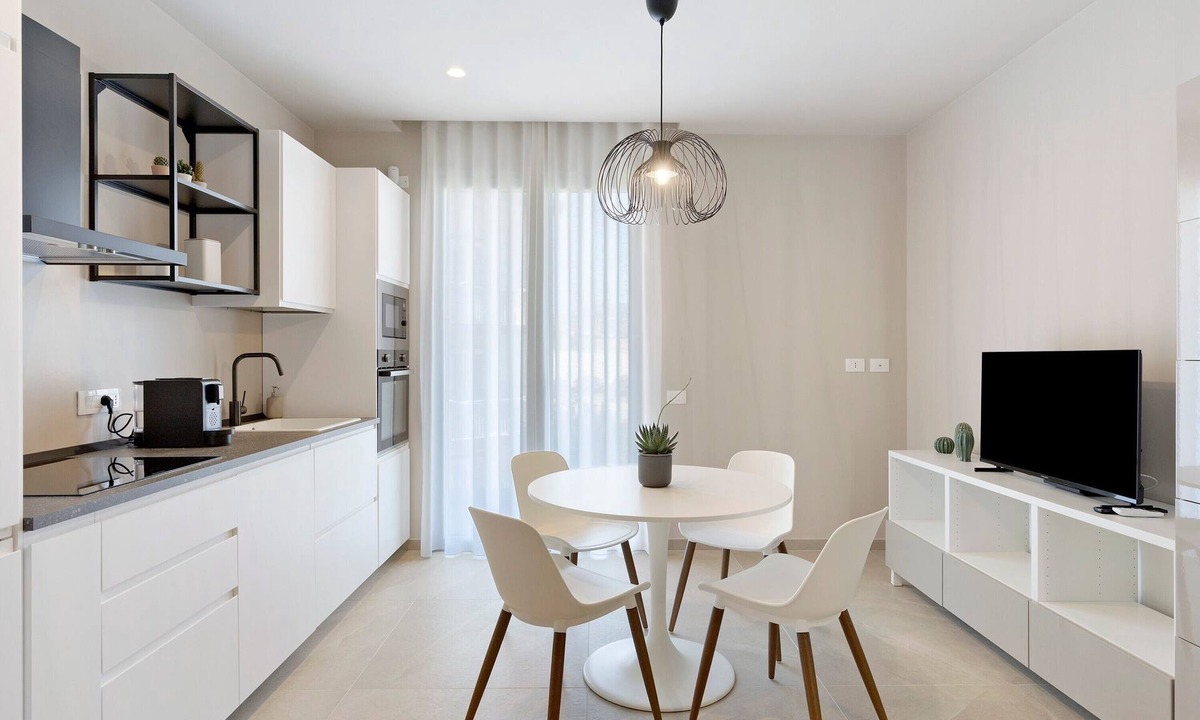 Santa Flavia Apartment | 'Levante' Apartment with Balcony, Wi-Fi and Air Conditioning