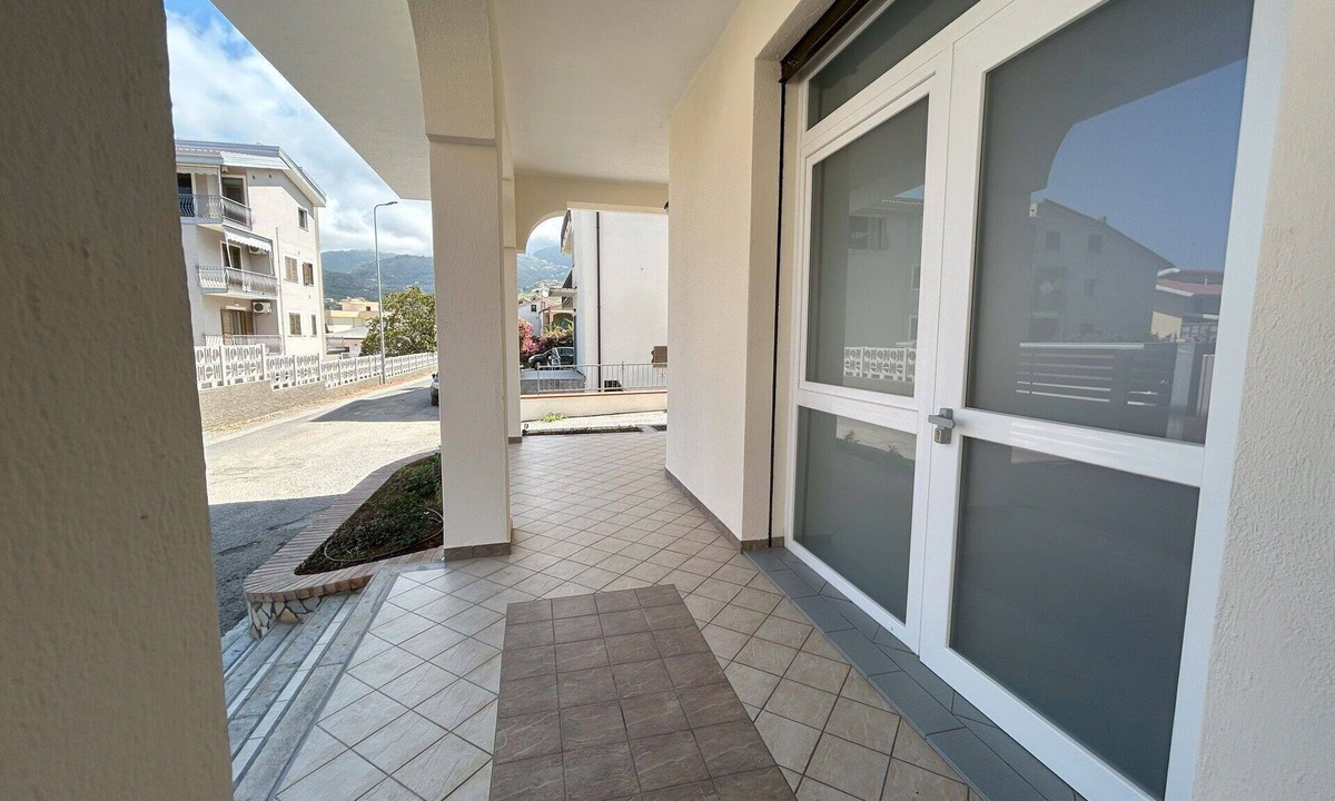Belvedere Marittimo Apartment | Lovely apartment for 5 people with A/C, WIFI and TV