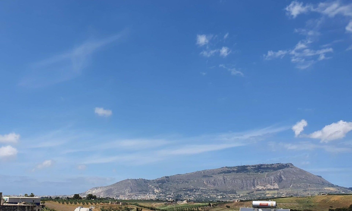 Paceco Apartment | Lovely apartment for 6 people with A/C, WIFI, TV and terrace