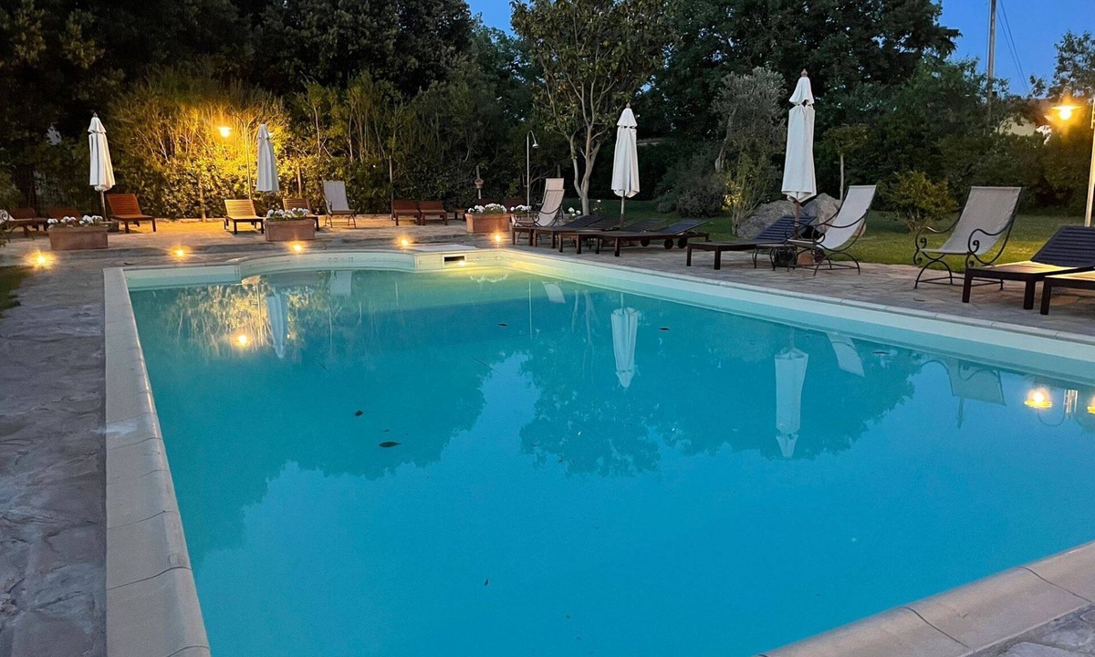 Sasso dʼOmbrone Apartment | Lovely apartment for 4 people with pool, A/C, TV, terrace, pets allowed and parking