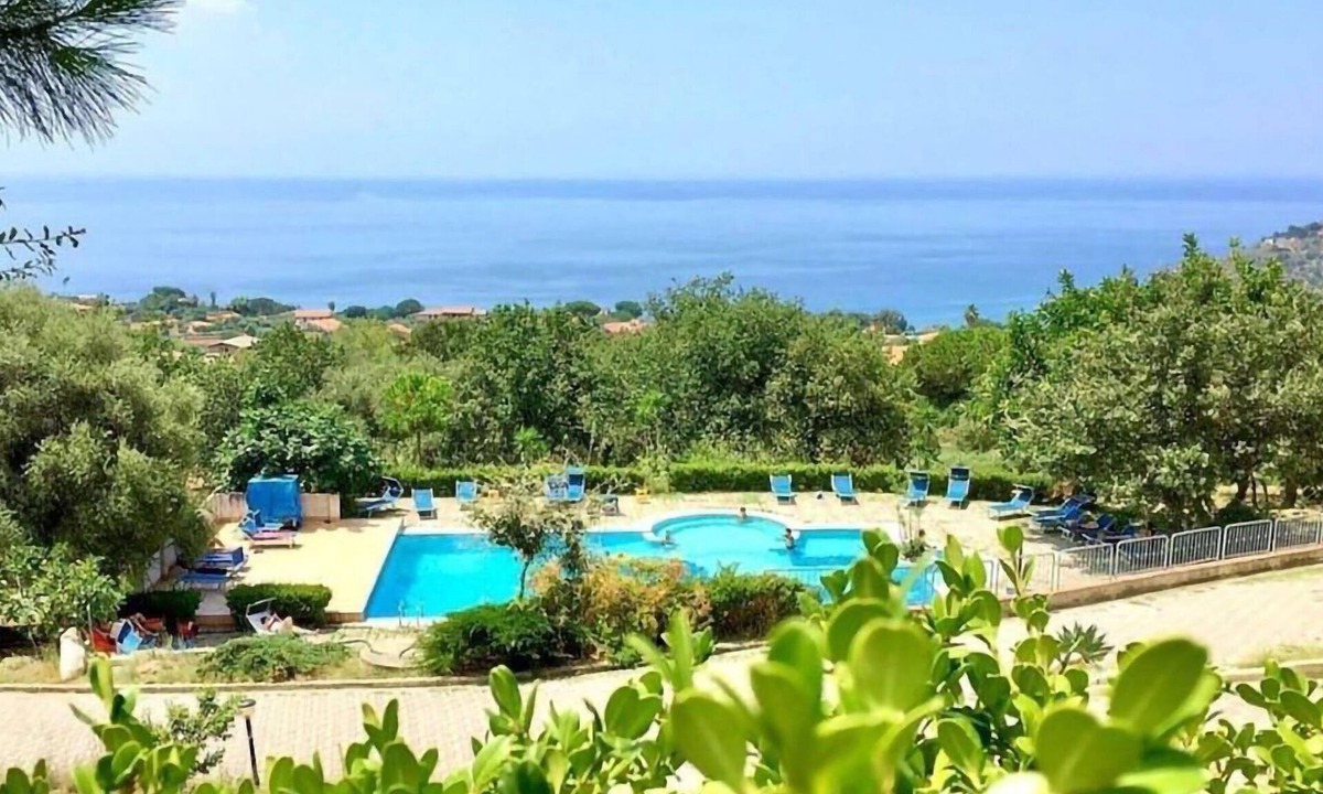 Santa Maria Apartment | Lovely apartment in Ricadi