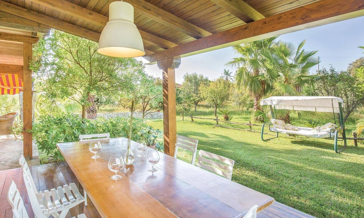 Santa Maria House | Lovely home in S. Maria di Ricadi VV with WiFi