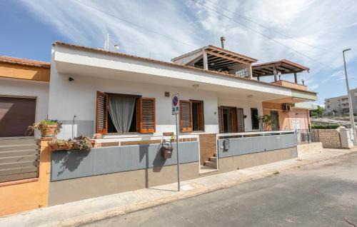 Casuzze House | Lovely Home In Santa Croce Camerina