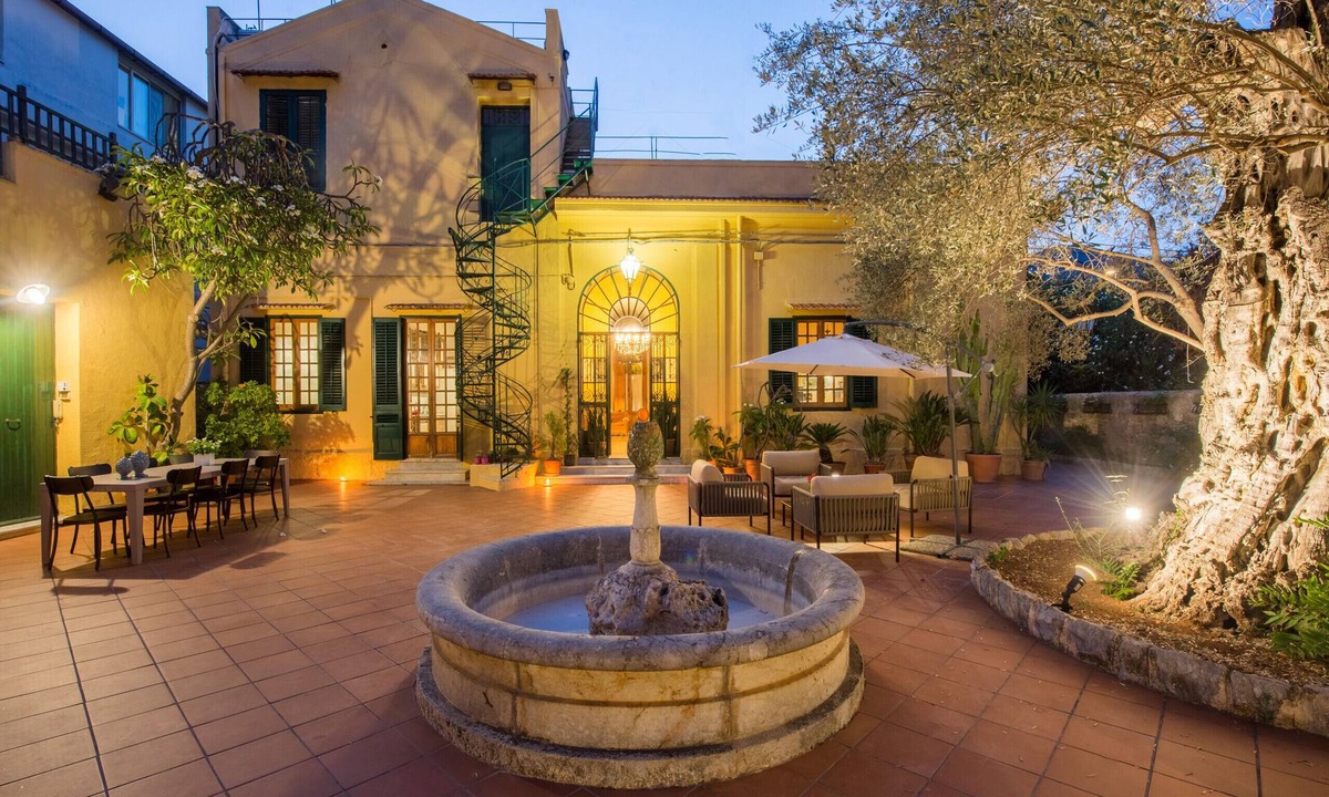 Mondello Bed & Breakfast | Lovely Room by Wonderful Italy