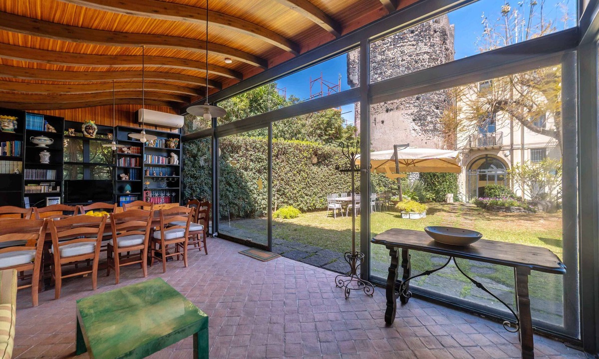 Ognina Villa | Luxury, Catania centre, seascape, Etna view, mini pool, beautiful park