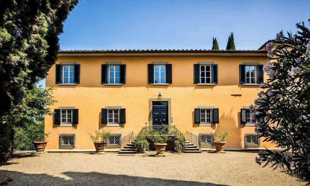 Arcetri Villa | MAGNIFICENT 8BD VILLA W/HEATED POOL,TOP LOCATION!