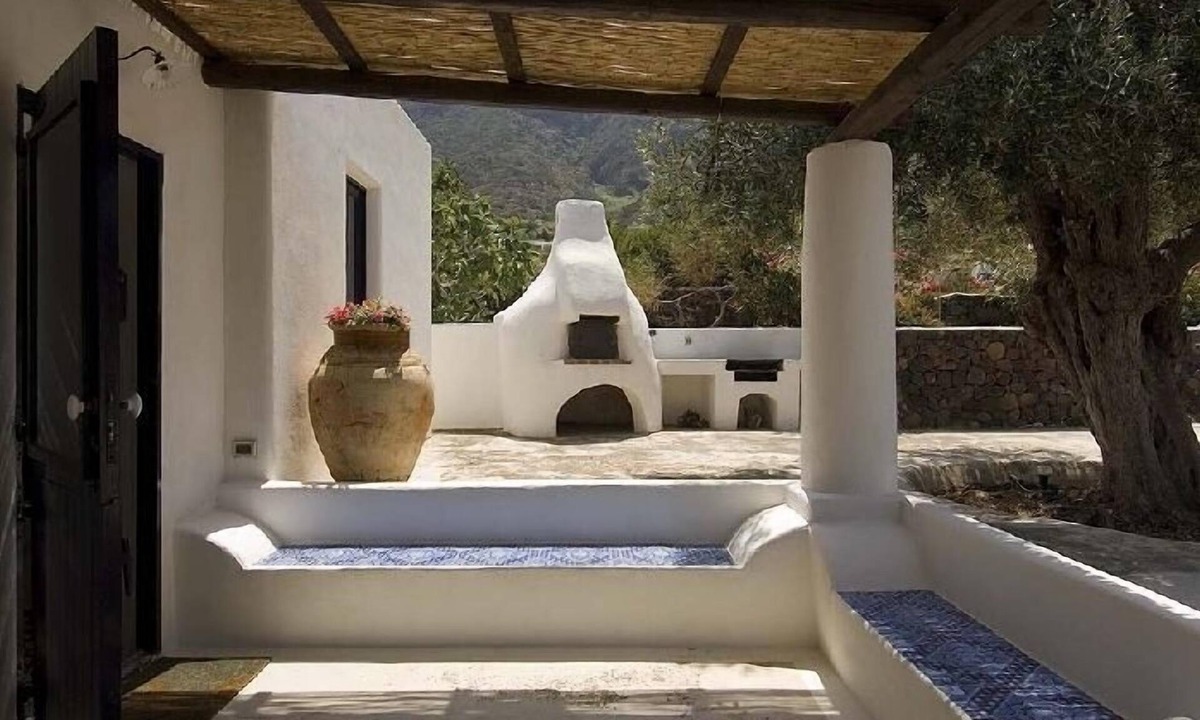Malfa Villa | Malfa villa rental sicily