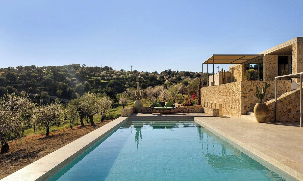 Noto Villa | Mandorla - Four Bedroom Villa, Sleeps 10