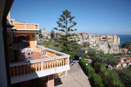 Tropea Apartment | Mansarda Villa Alf Di Vito