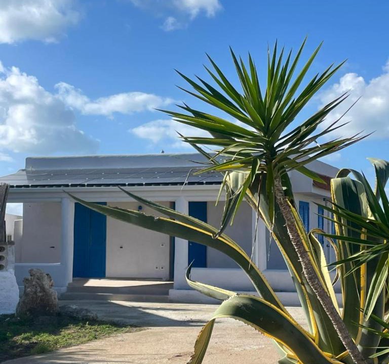 Portopalo di Capo Passero Villa | Maresia Beachfront Villa