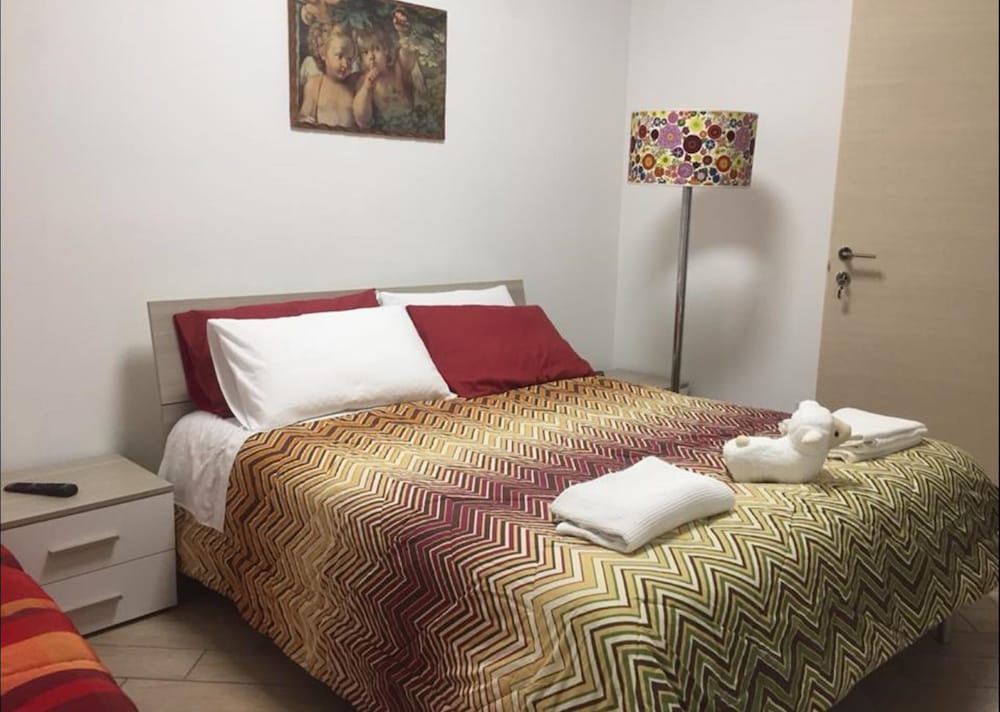Castellammare di Stabia Hotel | Margherita Queen Home