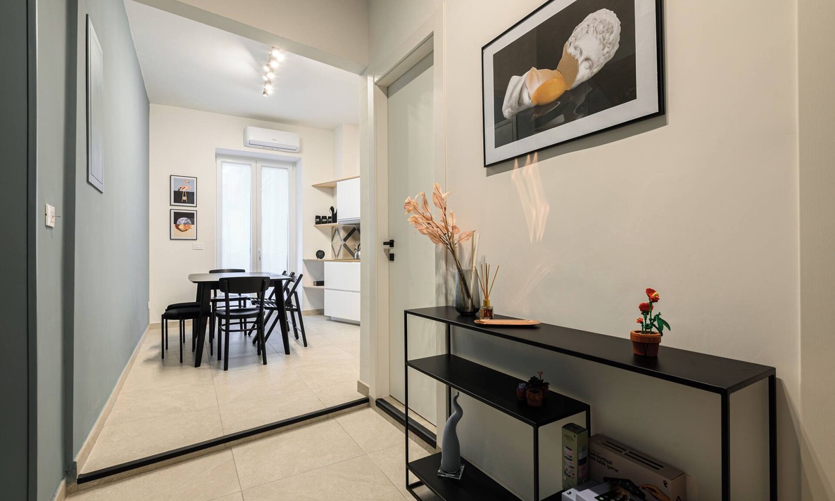 Vasto Apartment | Marsala Apartment at Central Station