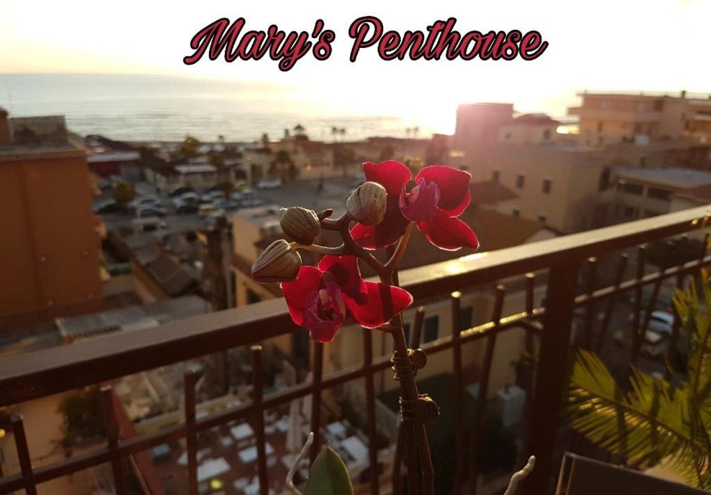 Quartiere XXXIII Lido di Ostia Ponente Apartment | Mary's Penthouse