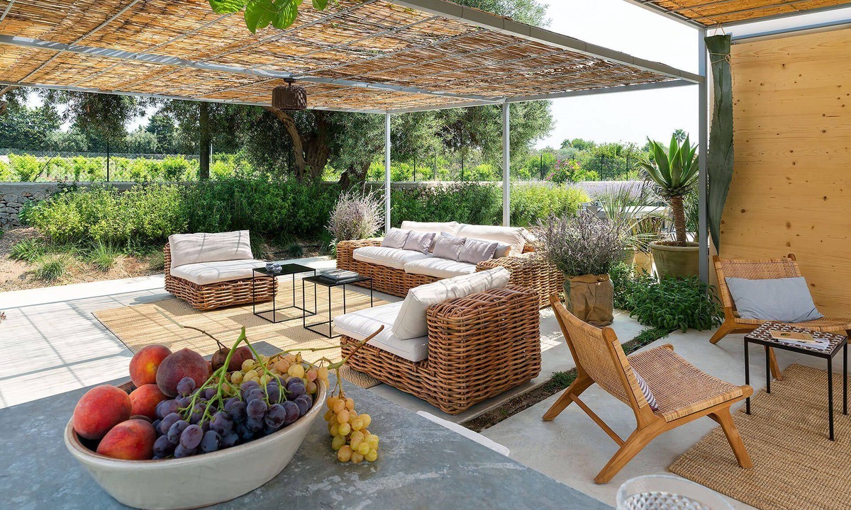 Avola Villa | My Rental Homes - Villa Orangella located near the sea with private pool 6 bedrooms 12 sleeps