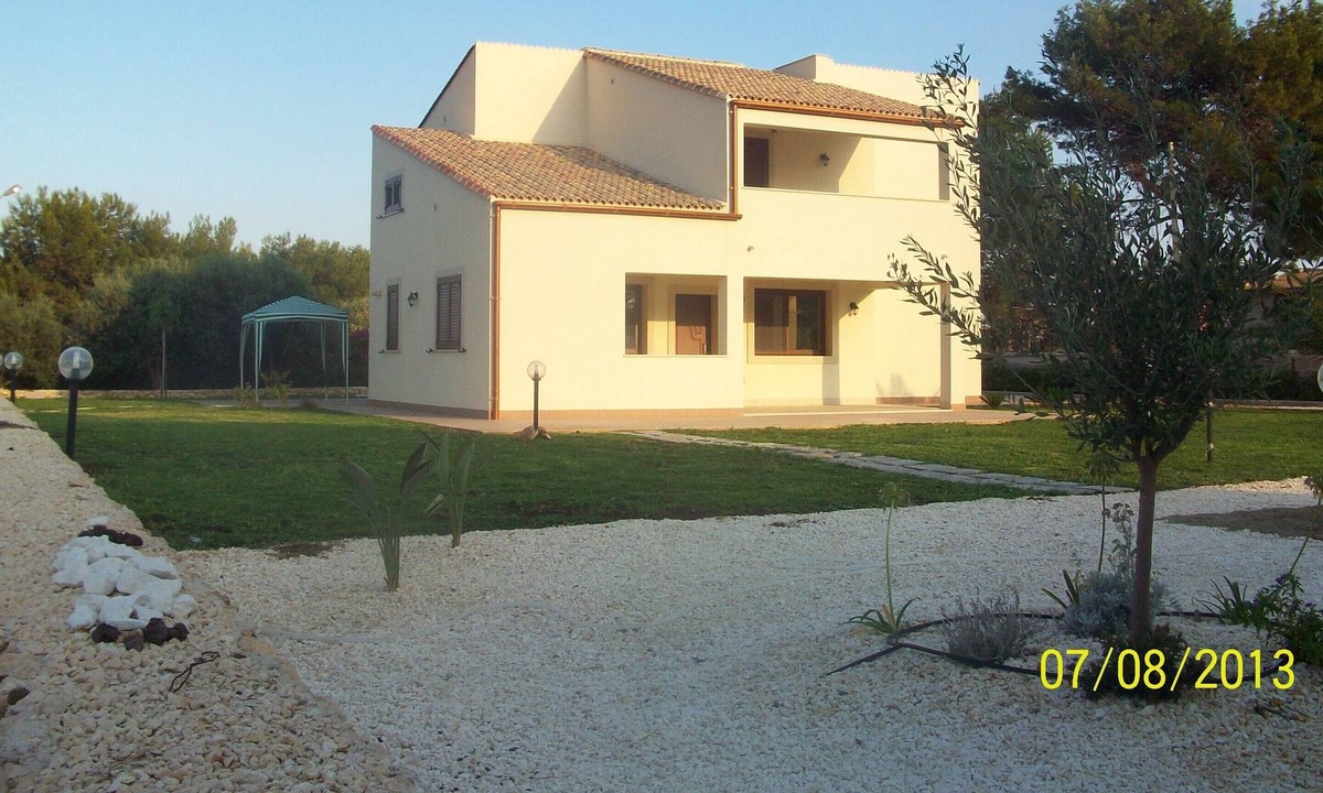 Syracuse Villa | New construction villa in the protected marine air of the Plemmirio