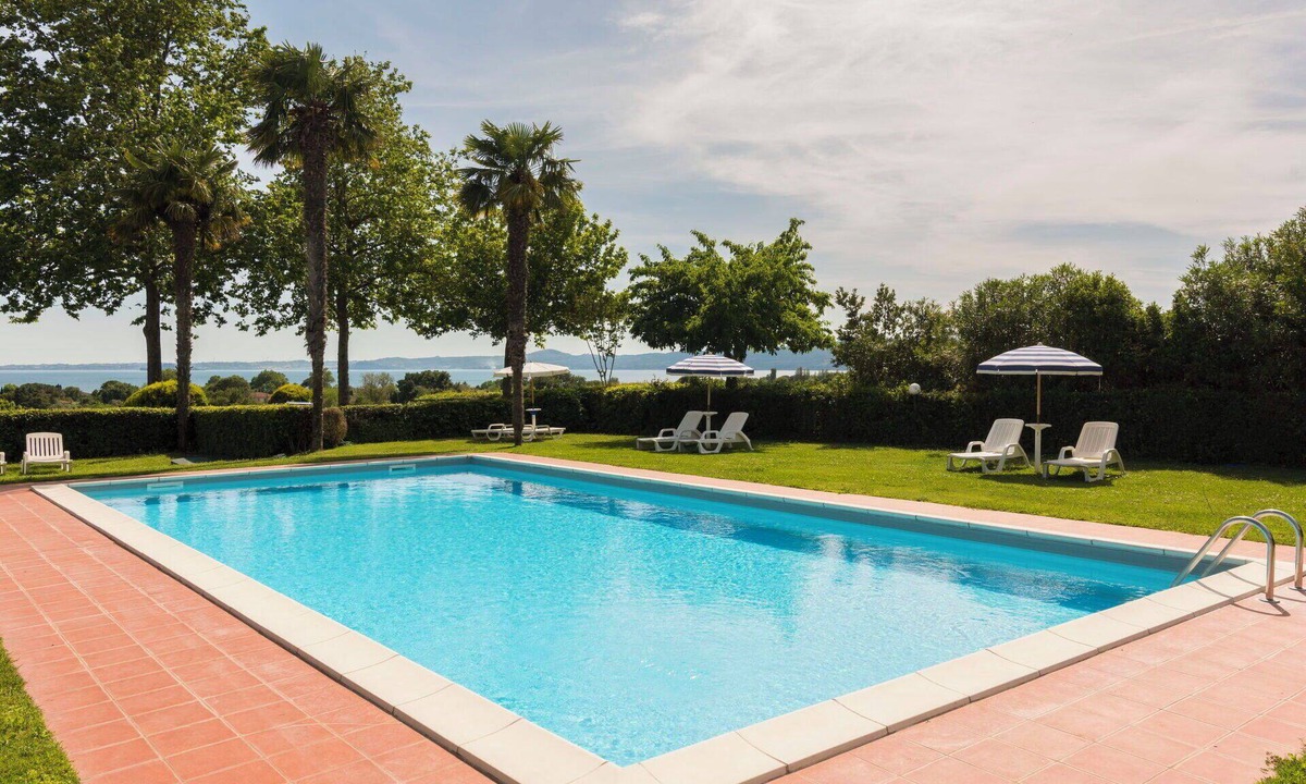 Bolsena Villa | Nice apartment in villa for 4 people with pool, WIFI, TV, terrace and pets allowed