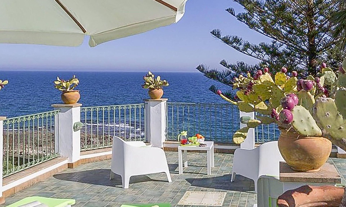 Fontane Bianche House | Nice home in Siracusa with WiFi