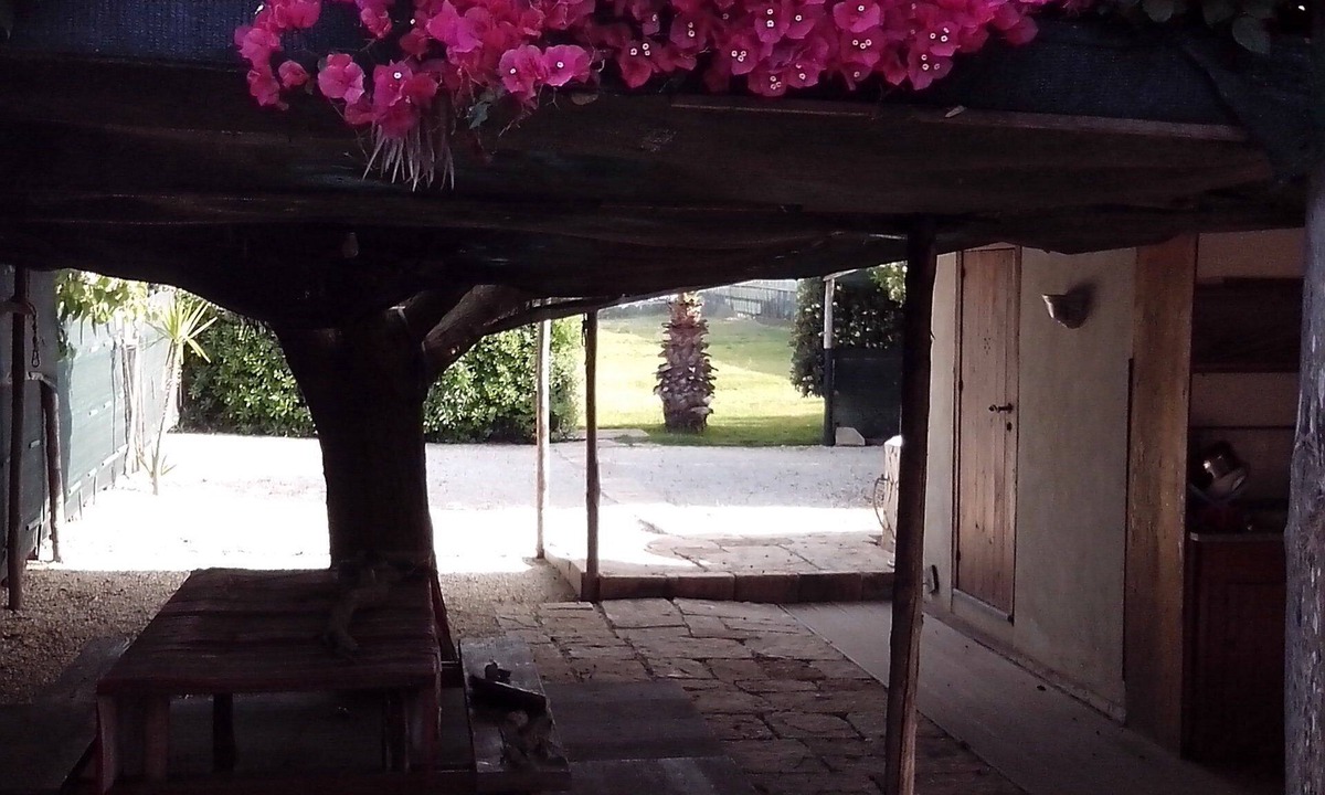 Syracuse Ski Chalet | On the sea carratois direct access to the beach