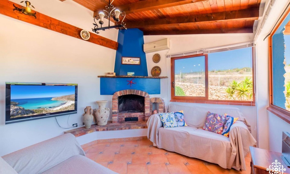 Lampedusa Villa | Ormos Residence - Seaside Villa