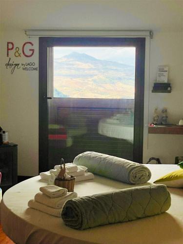 Enna Bed & Breakfast | P&G design by Lago Welcome Enna